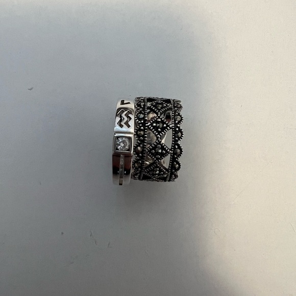 Ring Bundle - Picture 3 of 10